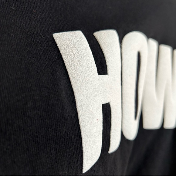 FRIENDS Sweat Sweater - Picture 4 of 13